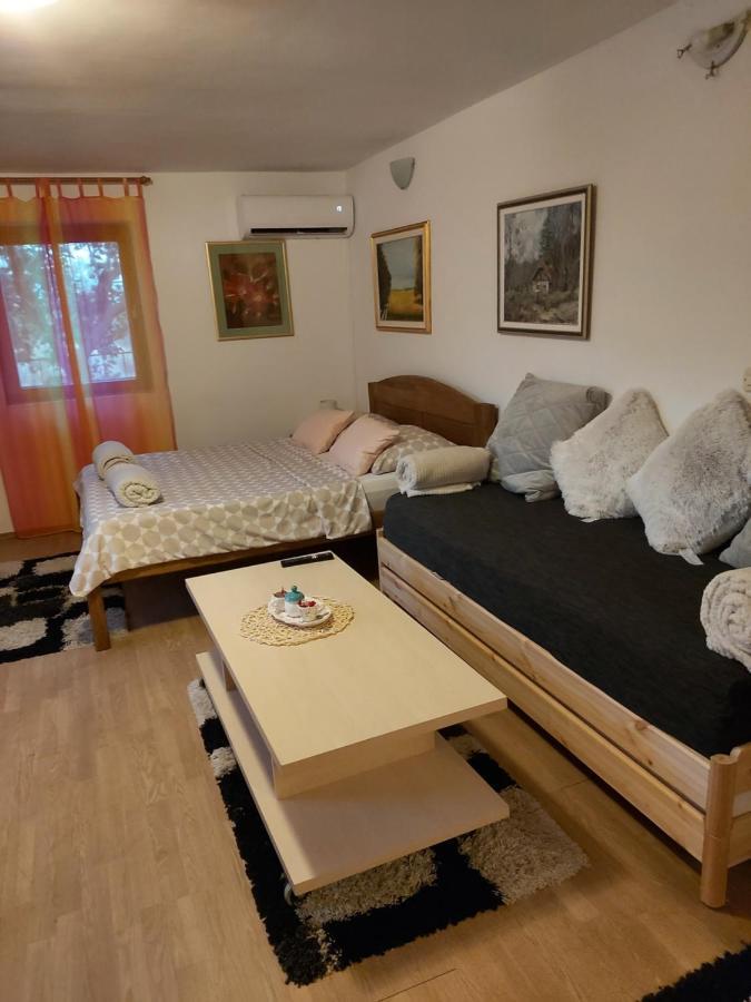 Studio apartman KOTRO Beli Manastir Esterno foto