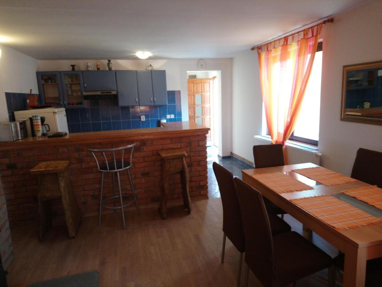Studio apartman KOTRO Beli Manastir Esterno foto